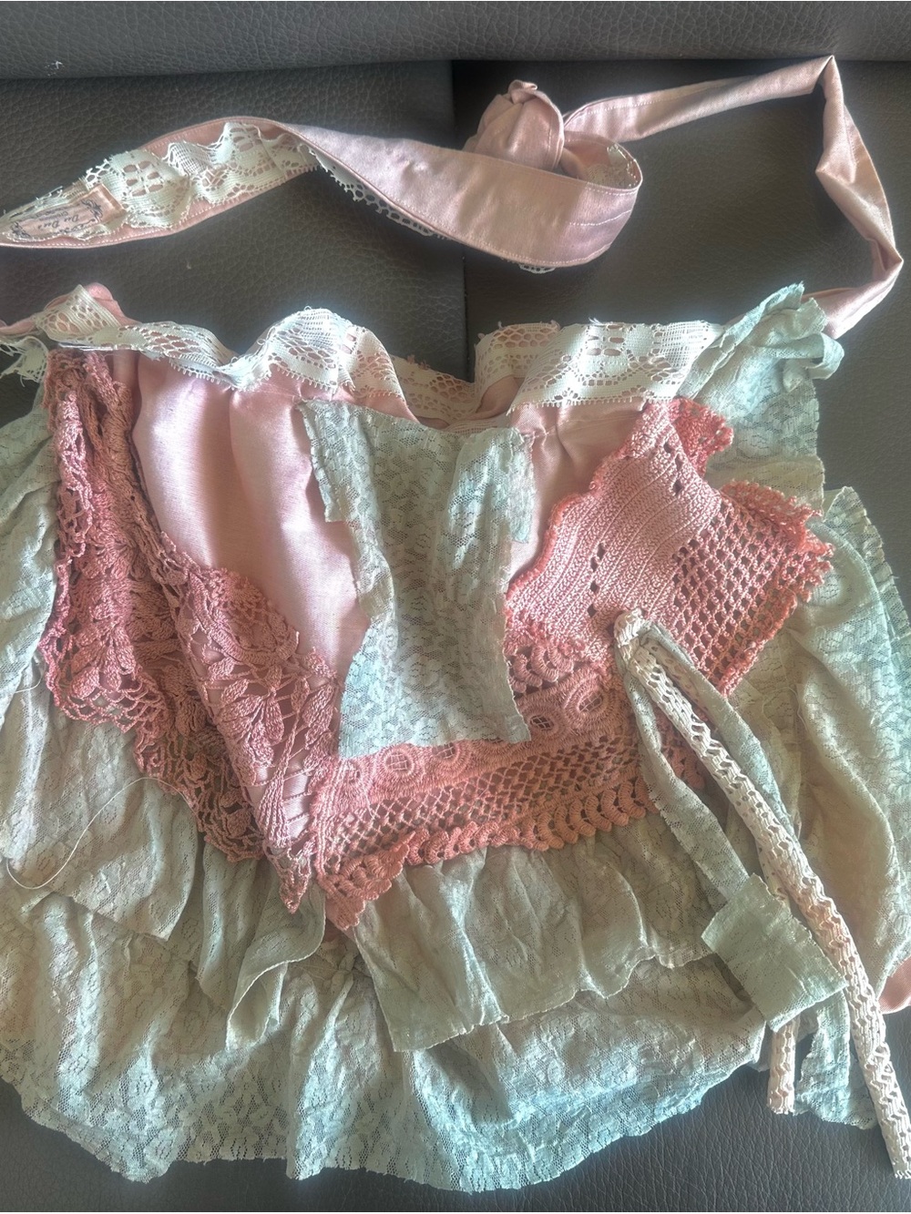 New Romantic vintage Lace Handbag - Picture 5 of 8